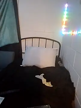 k1oudE online show from March 31, 2026, 3:12 pm