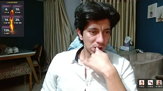 Snapshot of Noah-cock chatting on July 21, 2026, 4:04 am Noah-cock online show from July 21, 2026, 4:04 am