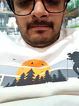 pyasevickybabu563 online show from March 6, 2025, 3:13 pm