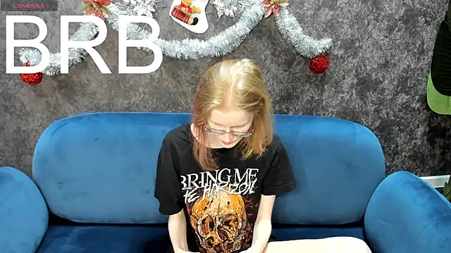 ElizabethHarpper online show from January 22, 2025, 4:44 am