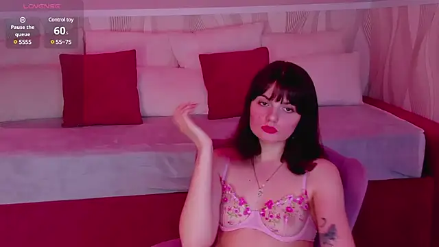 CharlotteMitchell online show from March 15, 2025, 11:40 am