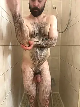 Faded-Solo online show from November 4, 2025, 2:10 am