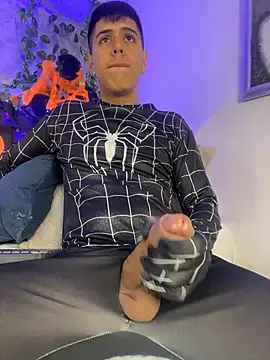 Snapshot of Angel_Khouri chatting on October 31, 2025, 3:51 am Angel Khouri online show from October 31, 2025, 3:51 am