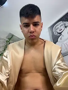 Snapshot of Angel_Khouri chatting on December 4, 2025, 4:11 am Angel Khouri online show from December 4, 2025, 4:11 am