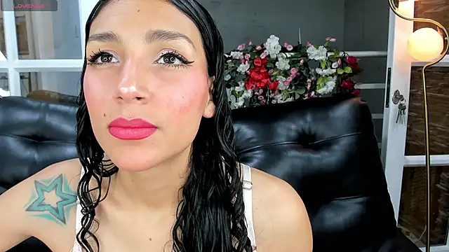 miss   evangeline online show from March 21, 2025, 2:39 am