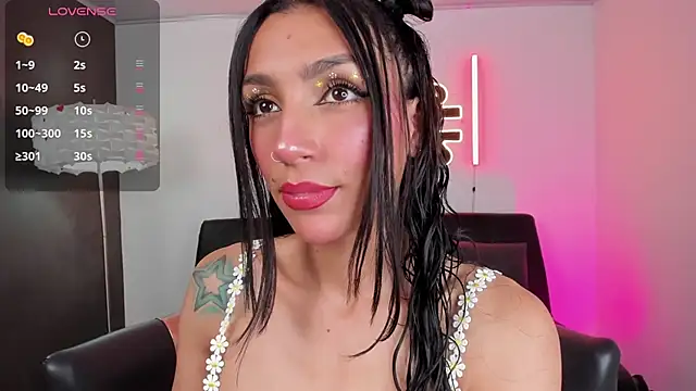 Snapshot of miss___evangeline chatting on May 5, 2026, 2:41 am miss evangeline online show from May 5, 2026, 2:41 am