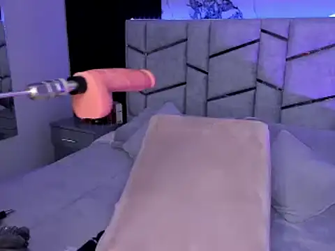 daniiphoeniixx online show from January 27, 2025, 11:22 pm