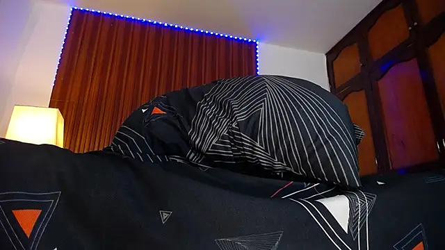 Snapshot of 1Tommy9 chatting on January 14, 2025, 12:54 am 1Tommy9 online show from January 14, 2025, 12:54 am