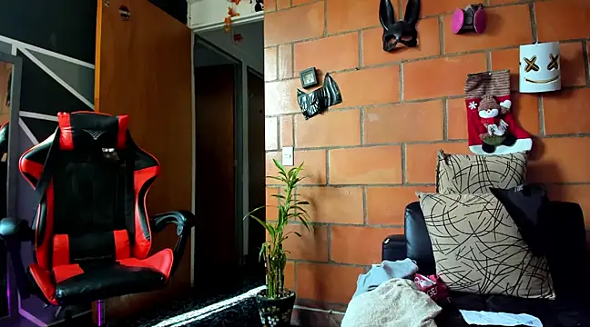 Adam Valenciia online show from January 26, 2025, 8:13 pm