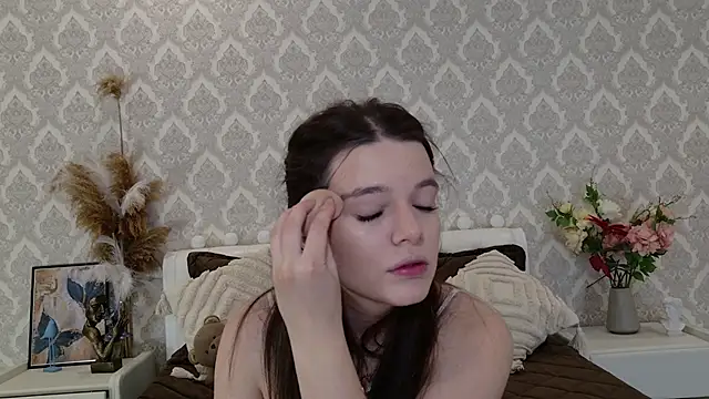 Nellie Medina online show from February 19, 2025, 7:16 pm