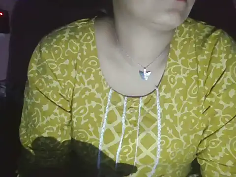 Hot-shanvi online show from October 11, 2025, 4:27 pm