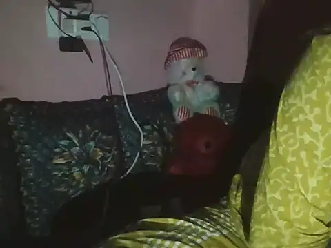 Hot-shanvi online show from November 29, 2025, 5:38 pm