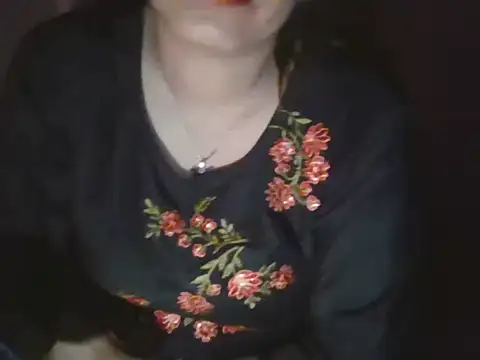 Hot-shanvi online show from December 13, 2025, 11:43 pm