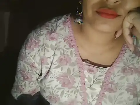 Hot-shanvi online show from April 19, 2026, 5:34 pm