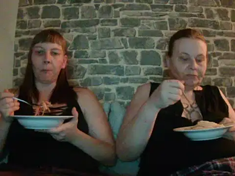 Sweet Phoenix online show from January 14, 2025, 5:45 pm