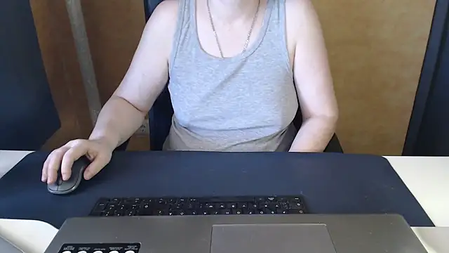 Sweet Phoenix online show from March 7, 2026, 8:11 am