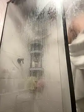 Joylopez fit online show from December 21, 2025, 1:18 pm