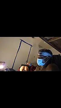 dominatingblacklove online show from November 17, 2025, 4:29 am