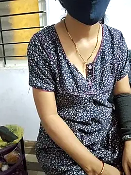 lovelygirl4567 online show from February 16, 2025, 4:10 pm