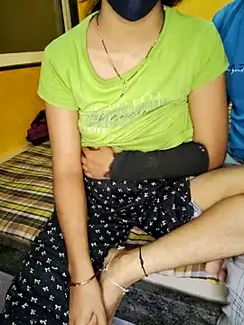 lovelygirl4567 online show from February 25, 2025, 6:42 pm