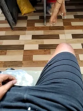 lovelygirl4567 online show from March 15, 2025, 7:31 am