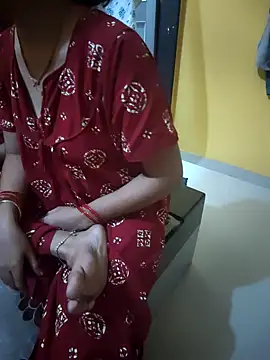 lovelygirl4567 online show from September 17, 2025, 3:35 pm