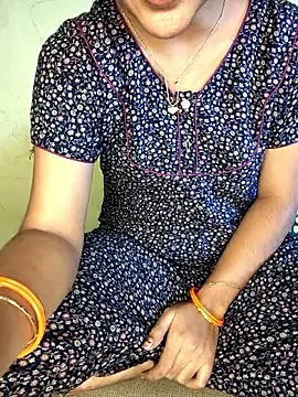 lovelygirl4567 online show from October 16, 2025, 5:19 am