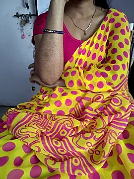 lovelygirl4567 online show from February 12, 2026, 5:57 am