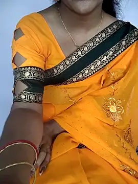 lovelygirl4567 online show from March 27, 2026, 8:48 am