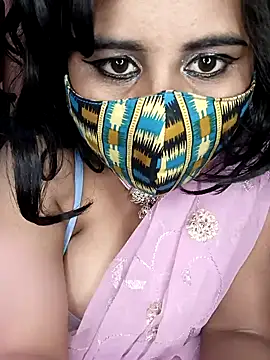 Lovely-Shivani online show from February 6, 2025, 7:18 pm