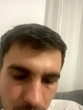 Demonpull69 online show from November 21, 2025, 7:23 pm