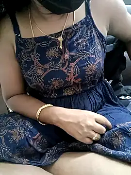 Tamil Vishalini online show from March 6, 2025, 3:13 pm