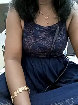 Tamil Vishalini online show from November 15, 2025, 5:38 am