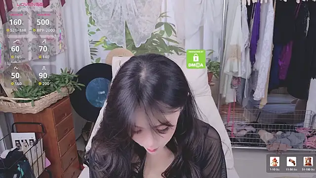 xiaotiantian-76 online show from June 1, 2026, 2:02 am
