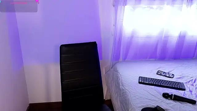 Gretta Hot online show from April 28, 2026, 3:06 pm