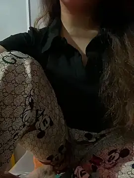 feng-a online show from January 8, 2025, 6:41 pm