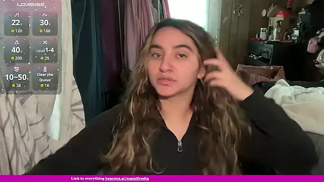 mamifresita online show from February 21, 2026, 9:38 pm