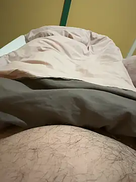 calypsohot online show from April 22, 2026, 7:37 pm