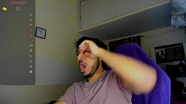 fuckkboy101 online show from March 10, 2025, 6:12 pm