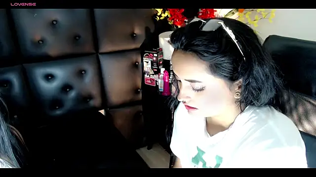 Carolaine01 online show from January 30, 2025, 9:04 pm