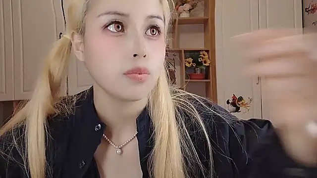 Snapshot of Lucky-xiuxiu chatting on March 12, 2025, 7:02 am Lucky-xiuxiu online show from March 12, 2025, 7:02 am