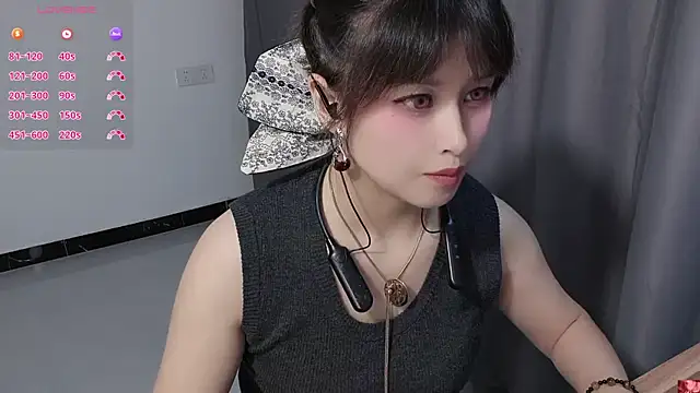 Snapshot of Lucky-xiuxiu chatting on October 3, 2025, 1:52 pm Lucky-xiuxiu online show from October 3, 2025, 1:52 pm