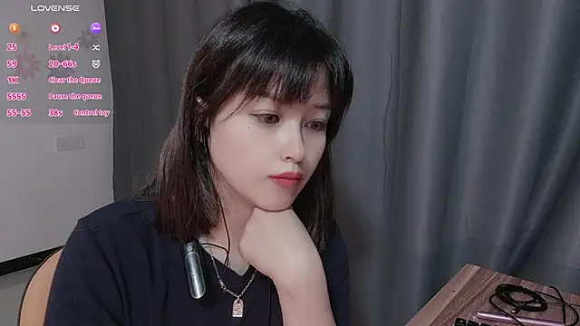 Snapshot of Lucky-xiuxiu chatting on October 16, 2025, 4:19 pm Lucky-xiuxiu online show from October 16, 2025, 4:19 pm