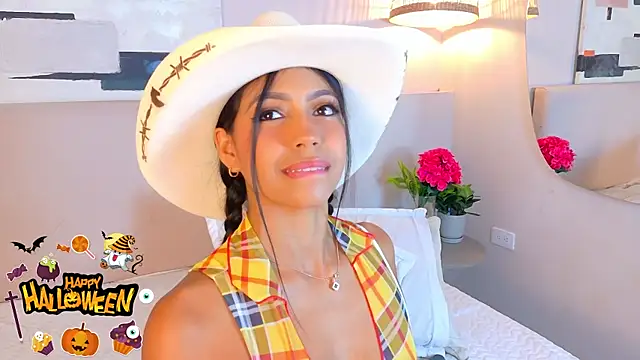 AbieHills online show from October 31, 2025, 1:34 pm