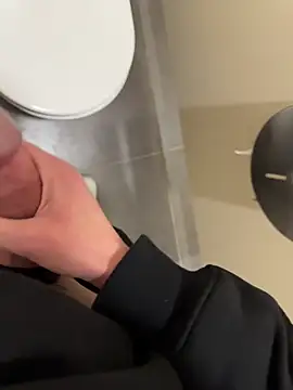 verici34 online show from February 3, 2026, 7:46 am