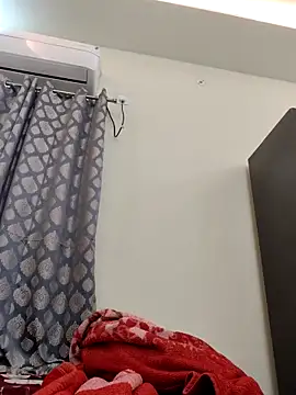 shreya1765 online show from September 19, 2025, 1:07 am