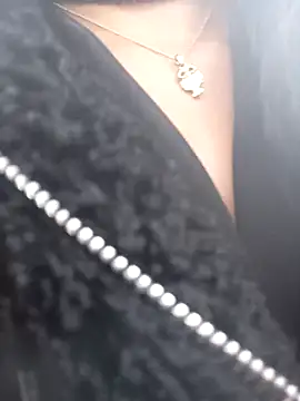 BELLA--26 online show from January 29, 2025, 7:32 pm