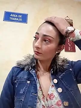 BELLA--26 online show from January 30, 2025, 3:19 pm