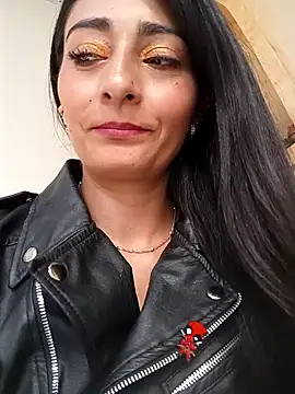 BELLA--26 online show from February 5, 2025, 8:57 pm