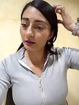 BELLA--26 online show from February 7, 2025, 11:45 pm